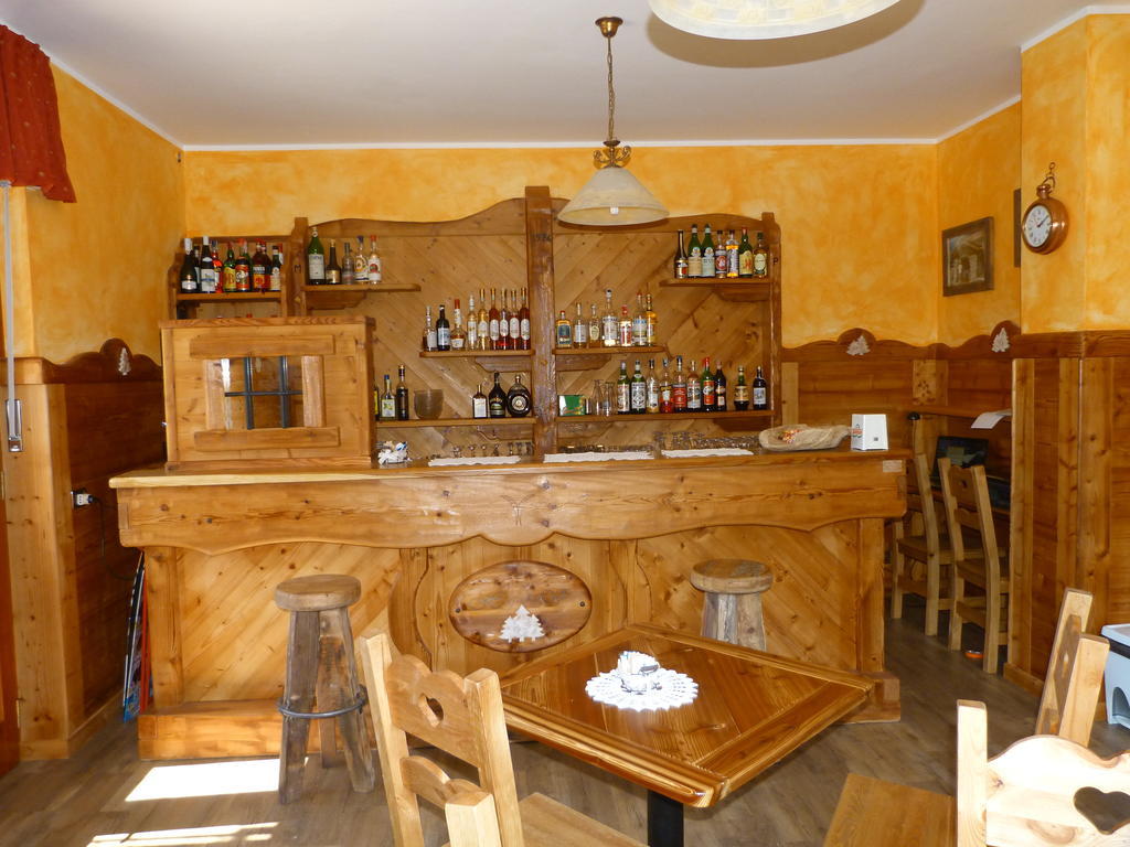 Albergo Valentino Bionaz Bagian luar foto
