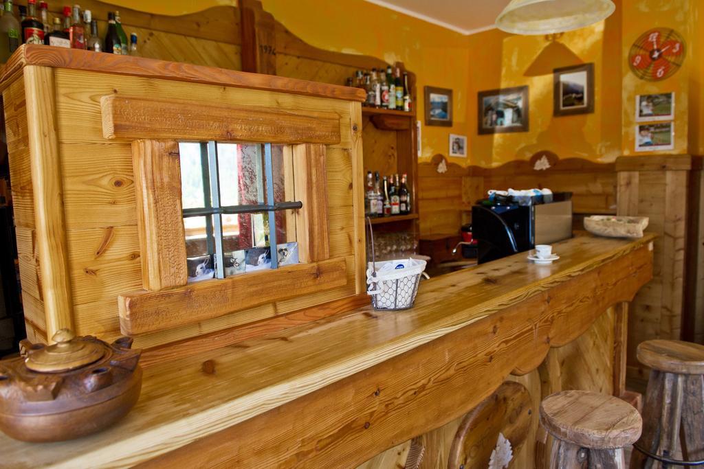 Albergo Valentino Bionaz Bagian luar foto