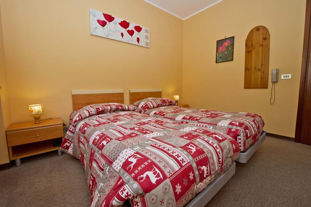 Albergo Valentino Bionaz Bagian luar foto